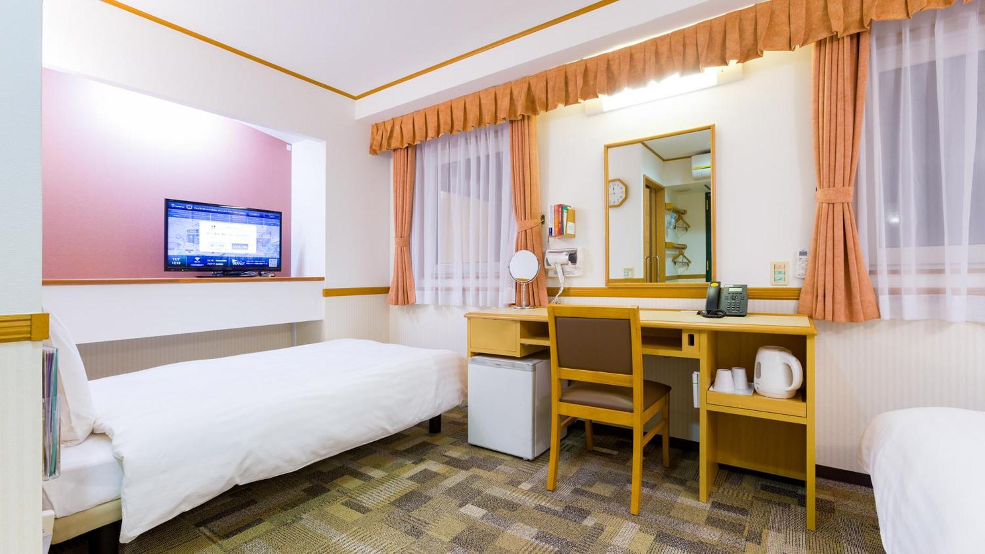 Toyoko Inn Hirosaki Ekimae Rom bilde