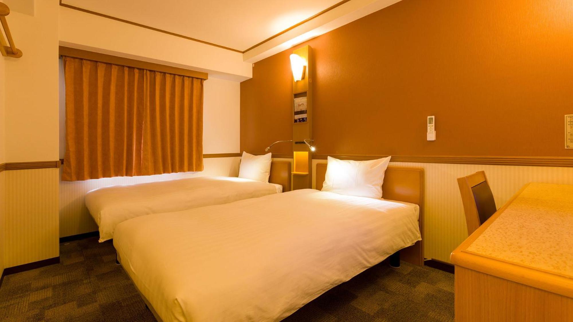 Toyoko Inn Hirosaki Ekimae Rom bilde