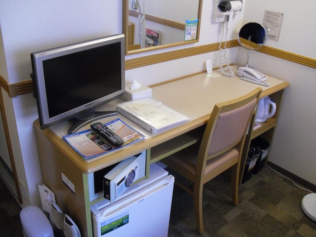 Toyoko Inn Hirosaki Ekimae Eksteriør bilde